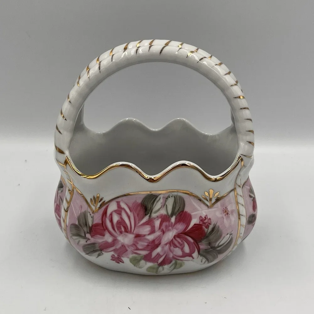 Vintage Formalities Painted Basket Vase Flowers Gold Trim Cottage Granny Core